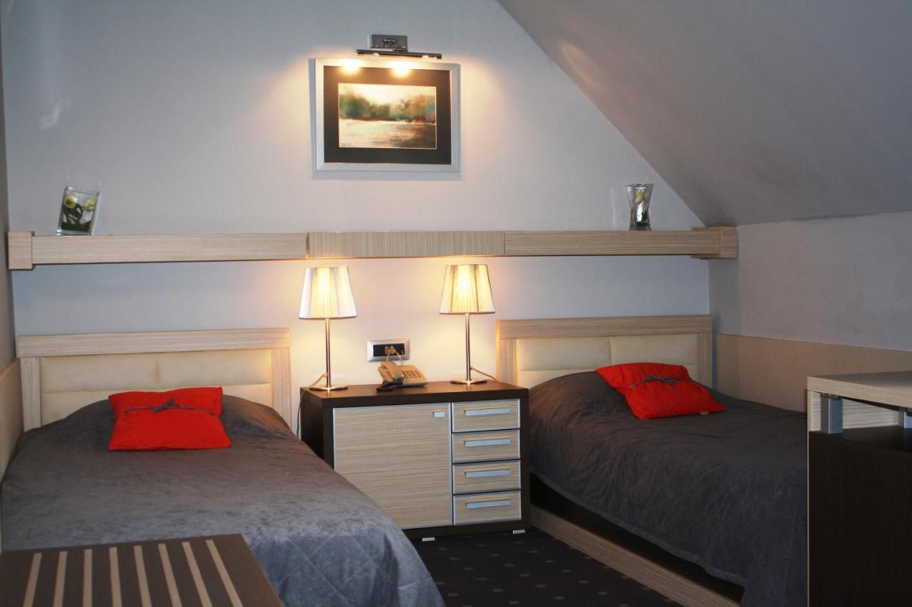 Garni Hotel Leopold I Novi Sad Room photo